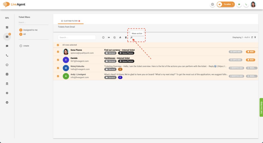 La funcionalidad de acciones masivas en LiveAgent