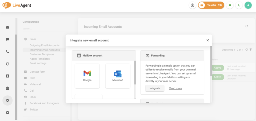 Integración de cuentas de correo electrónico para reenvío eficiente de correos electrónicos